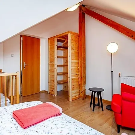 Nevädza 3*